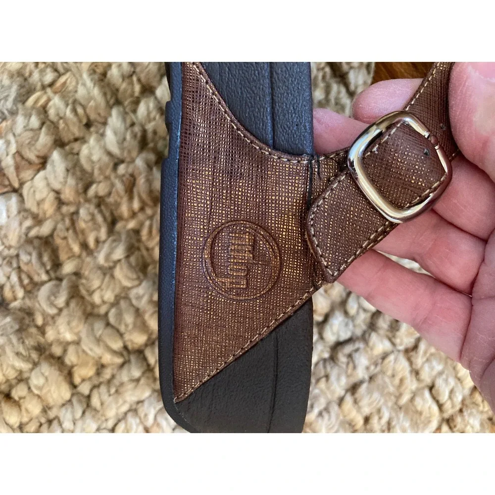 FitFlop Pietra Bronze Metallic Thong Sandals Womens 10 Microwobbleboard 458-012‎